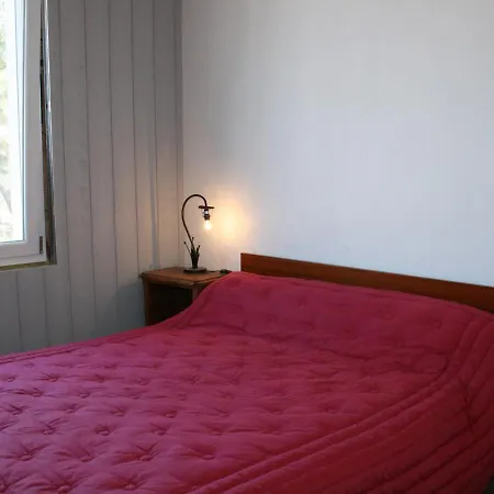 Maison Spacieuse A 400m De La - Fr-1-22-222